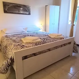 Pensjonat Chiara, Vernazza