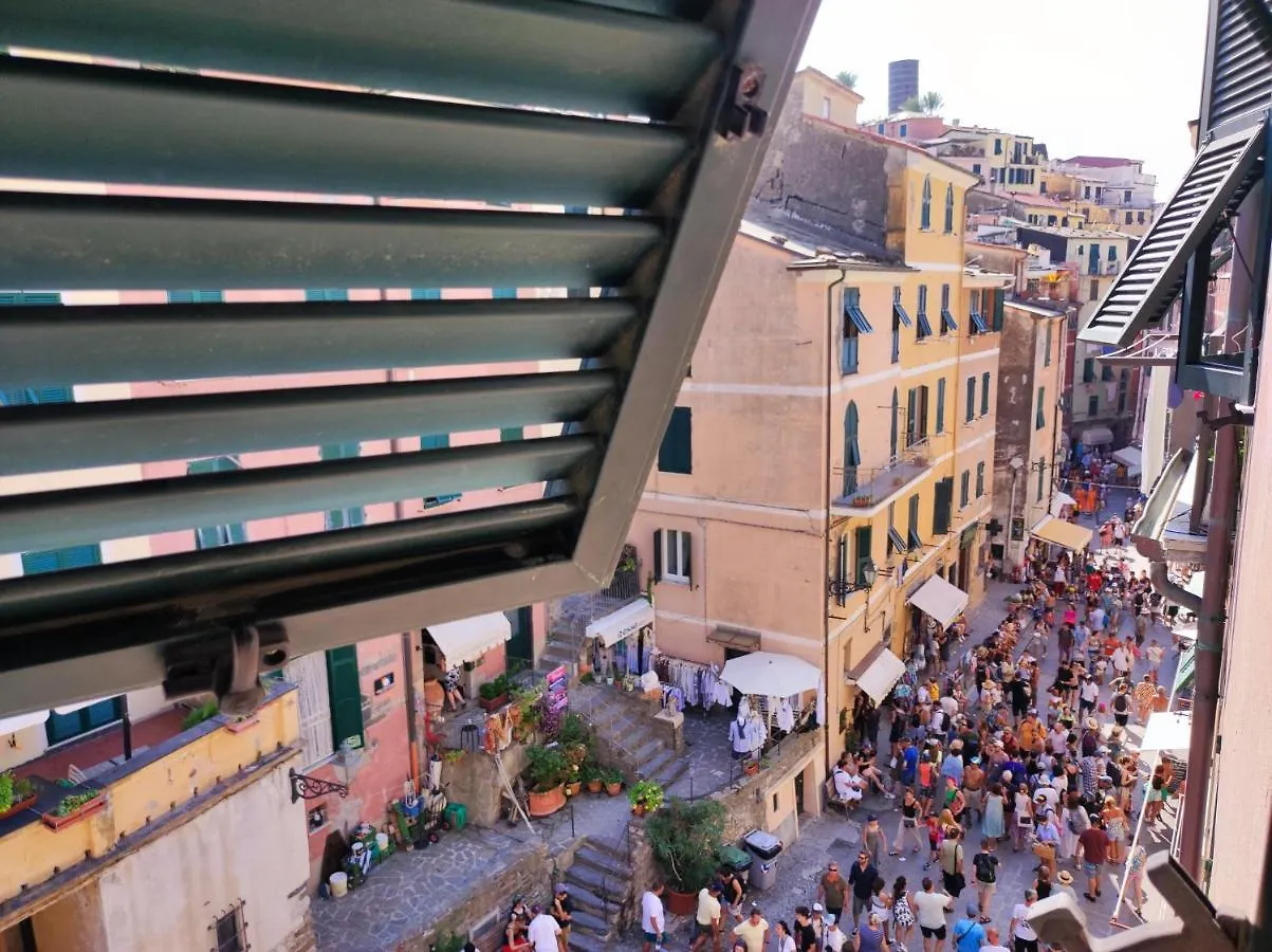 Santa Marta Rooms Vernazza