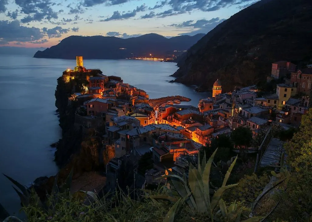 Santa Marta Rooms 0*, Vernazza